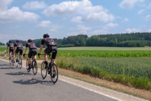 road-bike-3469499_1280